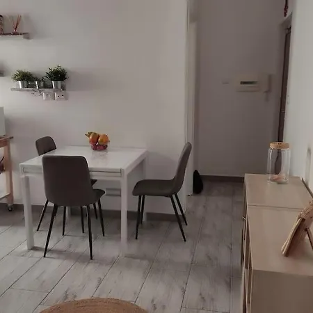 Casa Latomare A 5' A Piedi Dal Mare E Dal Centro Storico Di ピオンビーノ